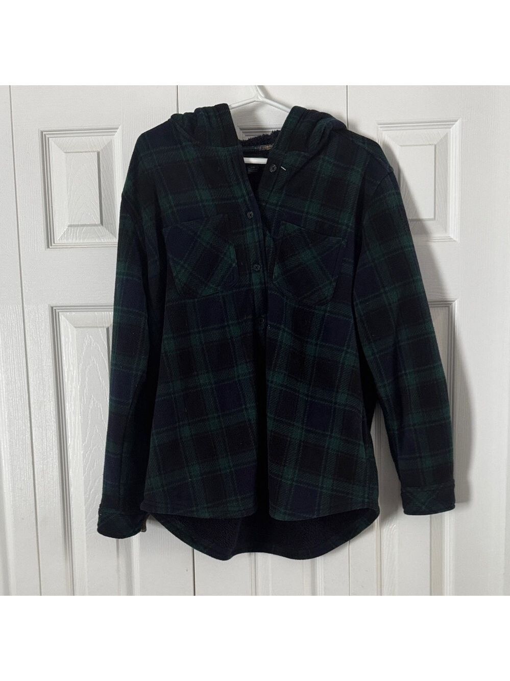 Realtree Black and Green Fleece Jacket Size L BNWT.